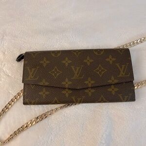 Louis Vuitton Monogram Sarah Wallet - with D-ring attached